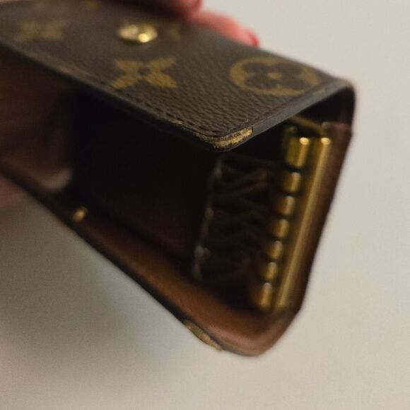 Louis Vuitton Monogram 6 Key holder - Picture 10 of 16